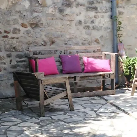 Les Monteils 3* Grospierres